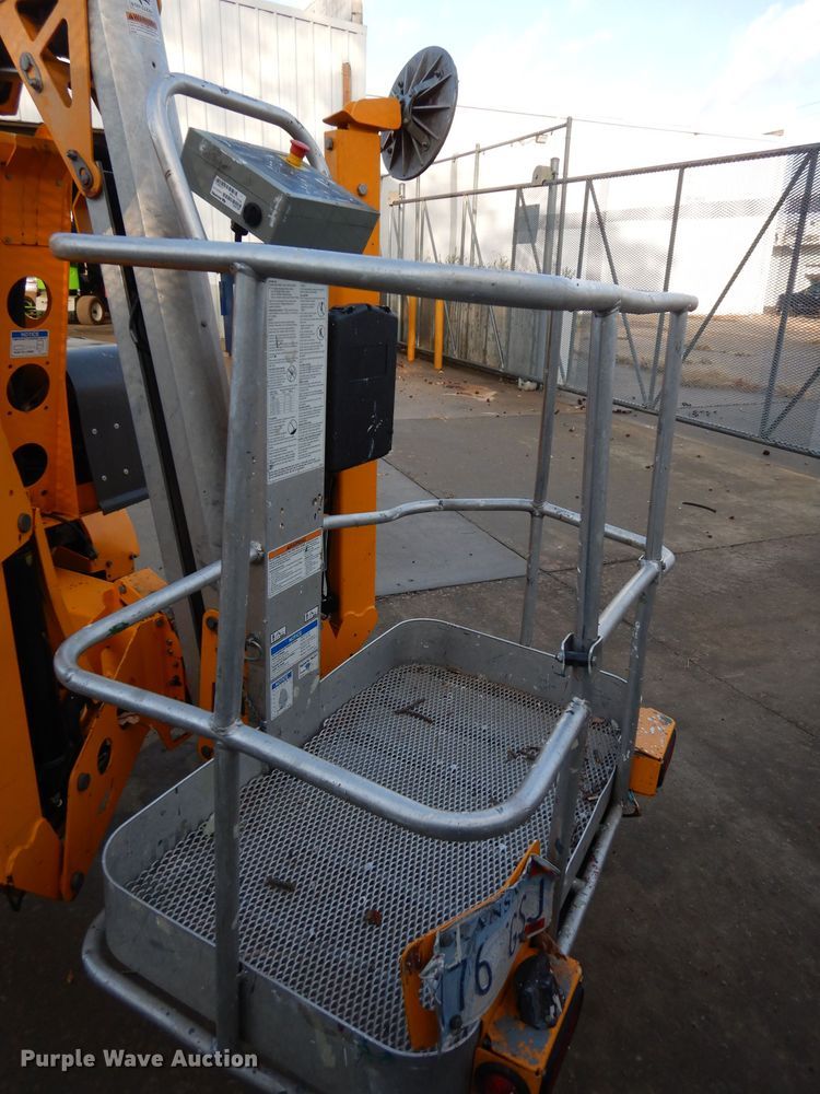 image for item HA9853 2014 Haulotte 4527A  boom lift