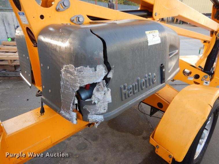 image for item HA9853 2014 Haulotte 4527A  boom lift