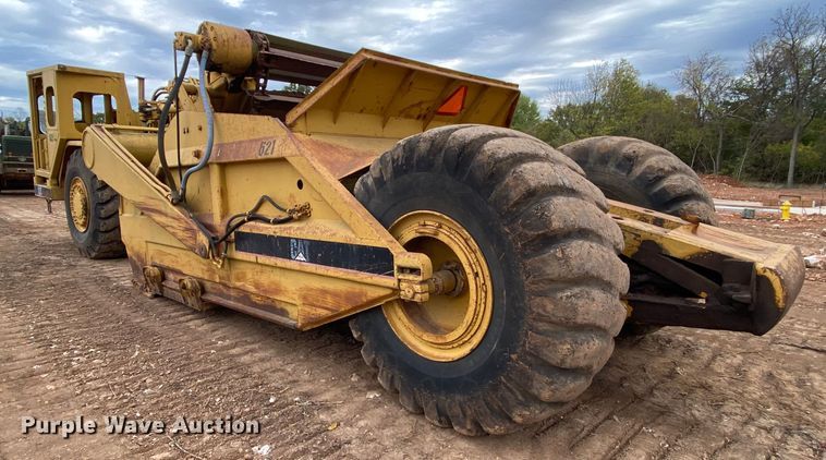 image for item HE9885 1968 Caterpillar J621  elevating scraper