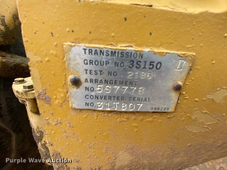 image for item HE9885 1968 Caterpillar J621  elevating scraper
