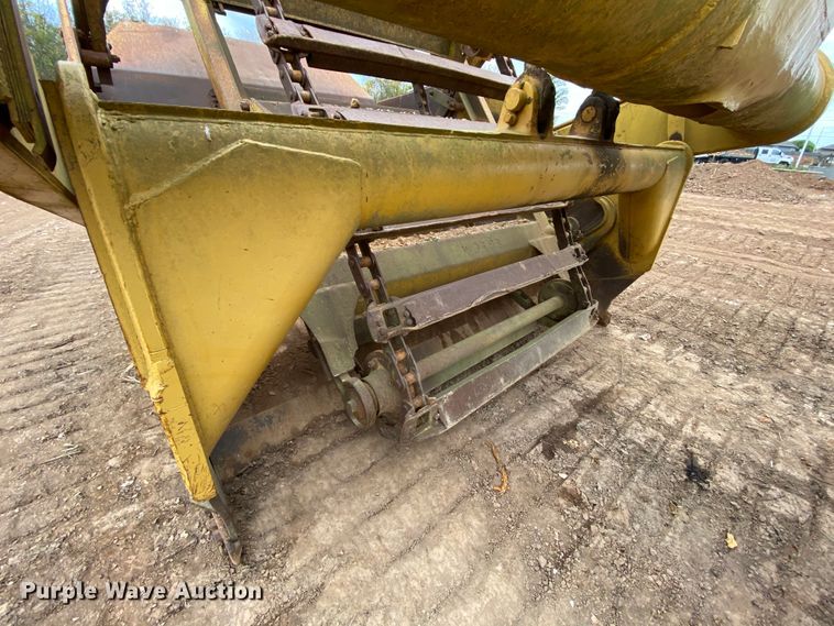 image for item HE9885 1968 Caterpillar J621  elevating scraper