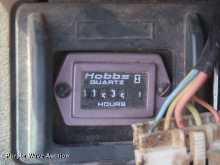 image for item HJ9307 2000 Chevrolet C8500  bucket truck