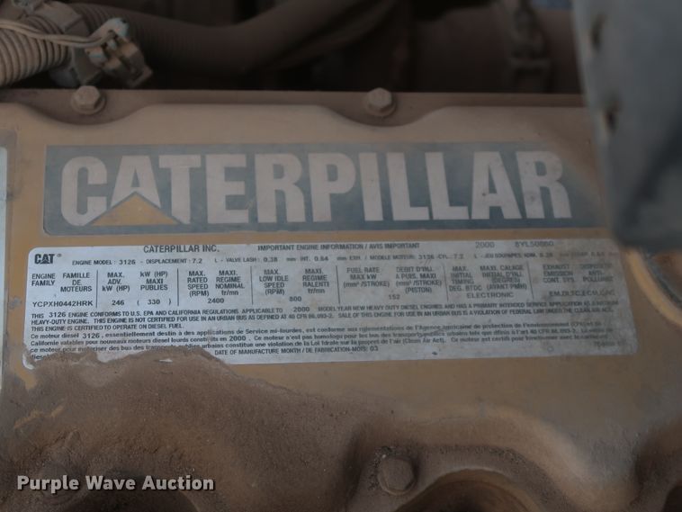 image for item HJ9307 2000 Chevrolet C8500  bucket truck