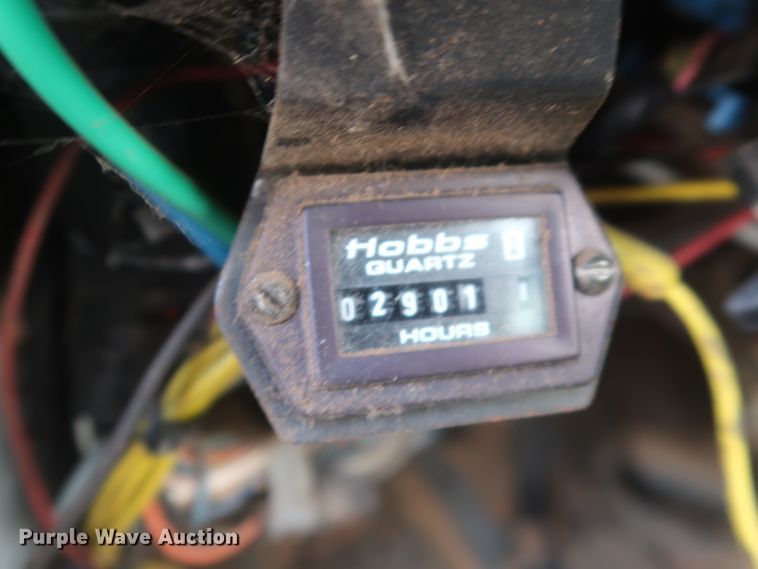 image for item HJ9308 1998 Chevrolet C7500  digger derrick truck