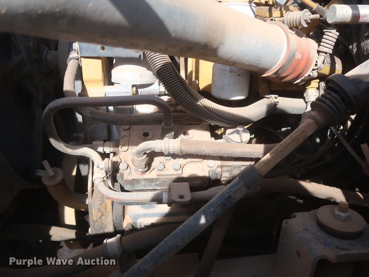 image for item HJ9308 1998 Chevrolet C7500  digger derrick truck