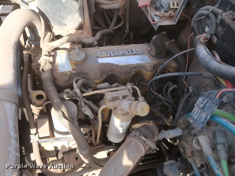 image for item HJ9308 1998 Chevrolet C7500  digger derrick truck