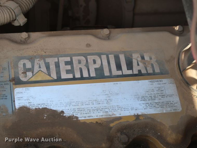 image for item HJ9308 1998 Chevrolet C7500  digger derrick truck