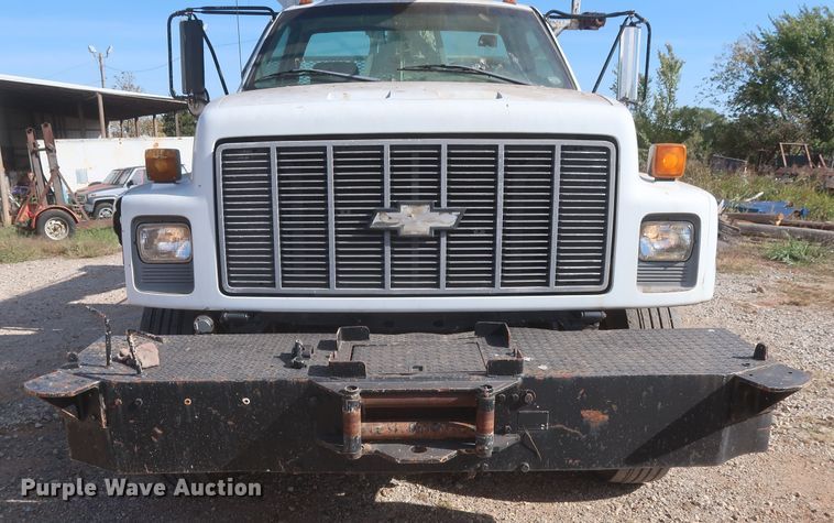 image for item HJ9308 1998 Chevrolet C7500  digger derrick truck