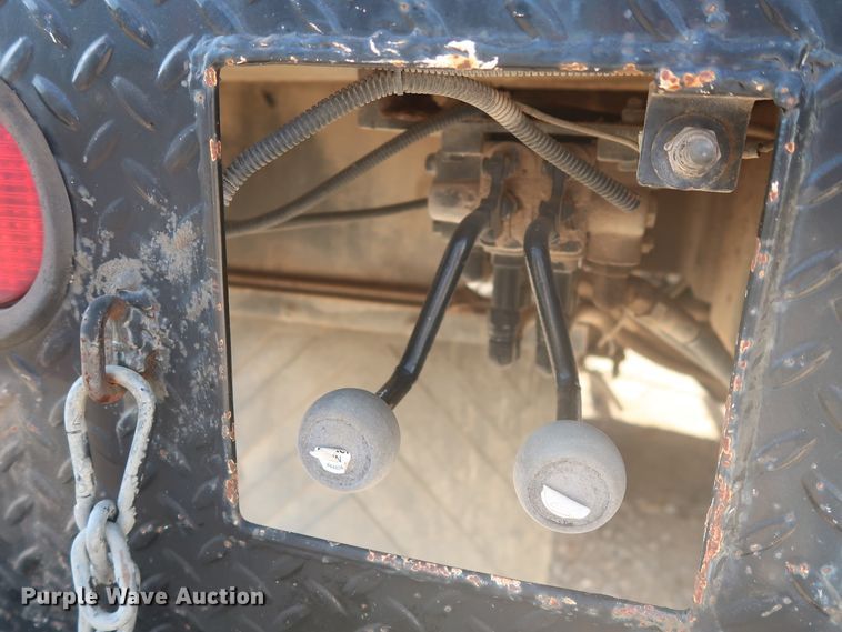 image for item HJ9308 1998 Chevrolet C7500  digger derrick truck