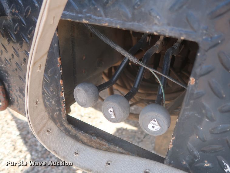 image for item HJ9308 1998 Chevrolet C7500  digger derrick truck