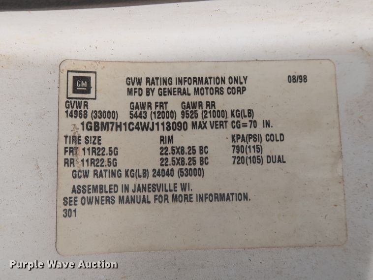 image for item HJ9308 1998 Chevrolet C7500  digger derrick truck