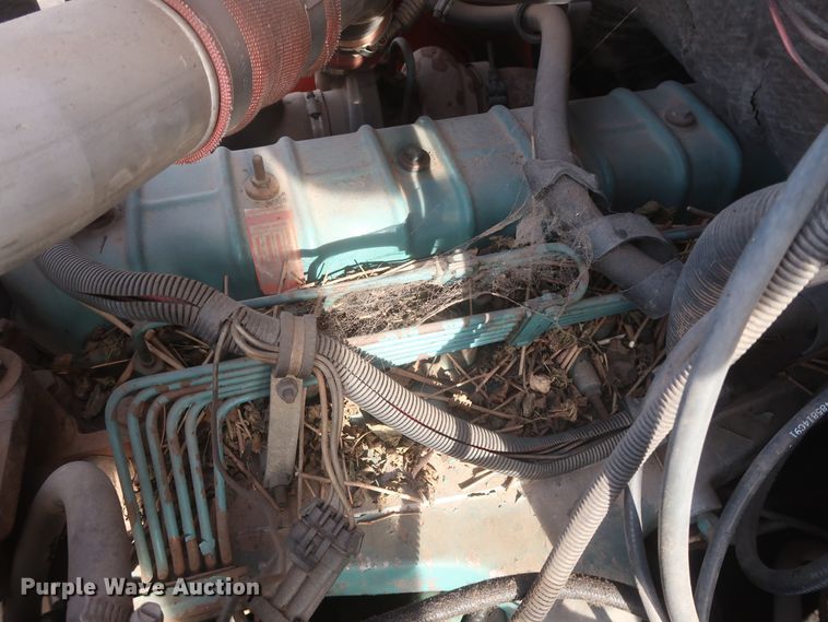 image for item HJ9309 1992 International 4700  bucket truck