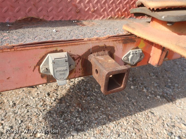 image for item HJ9309 1992 International 4700  bucket truck