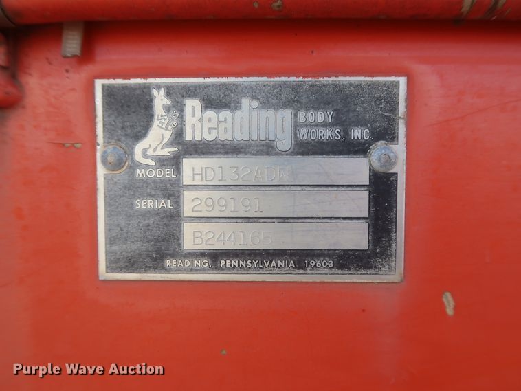 image for item HJ9309 1992 International 4700  bucket truck