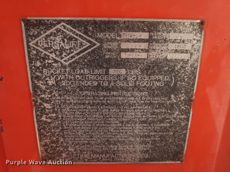 image for item HJ9309 1992 International 4700  bucket truck