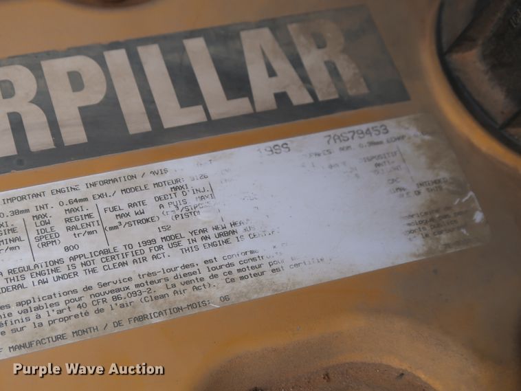 image for item HJ9427 1999 GMC C7500  bucket truck