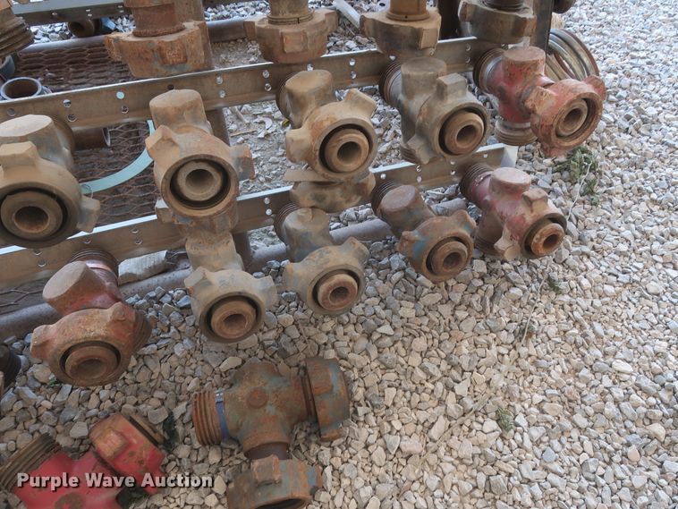 image for item HK9552 (45) 2" diameter pipe Tees