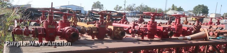 image for item HK9588 (2) catwalks