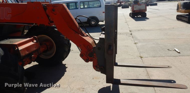 image for item HN9394 1994 Manitou MLT725  telehandler