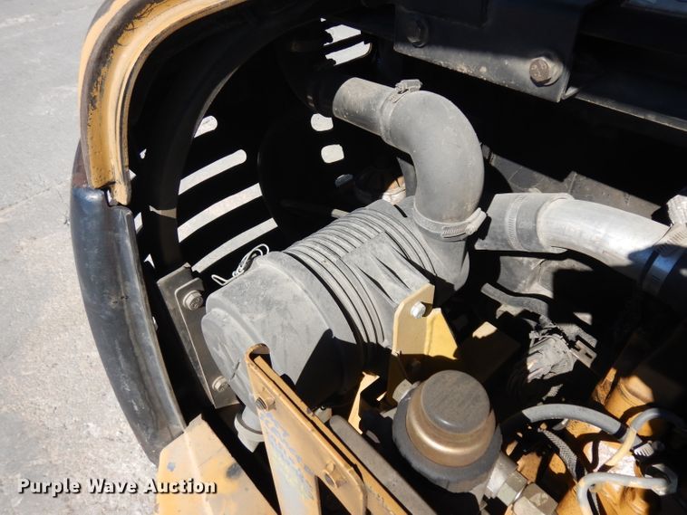 image for item HN9395 2002 Caterpillar 303.5  mini excavator