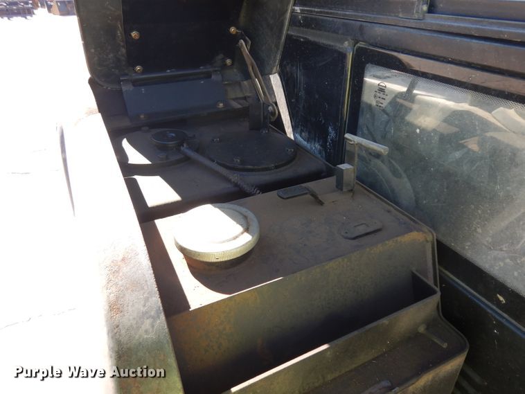 image for item HN9395 2002 Caterpillar 303.5  mini excavator