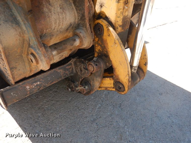 image for item HN9395 2002 Caterpillar 303.5  mini excavator