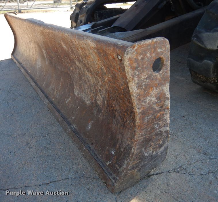 image for item HN9395 2002 Caterpillar 303.5  mini excavator