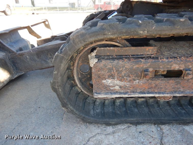 image for item HN9395 2002 Caterpillar 303.5  mini excavator