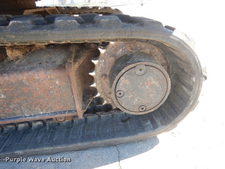 image for item HN9395 2002 Caterpillar 303.5  mini excavator