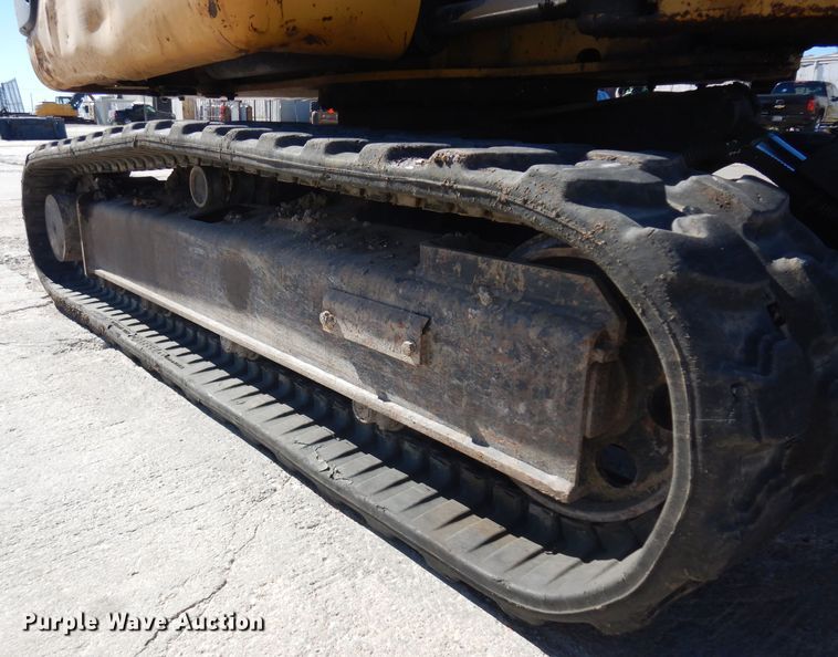 image for item HN9395 2002 Caterpillar 303.5  mini excavator