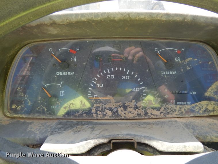 image for item HN9396 1999 New Holland LW110  wheel loader