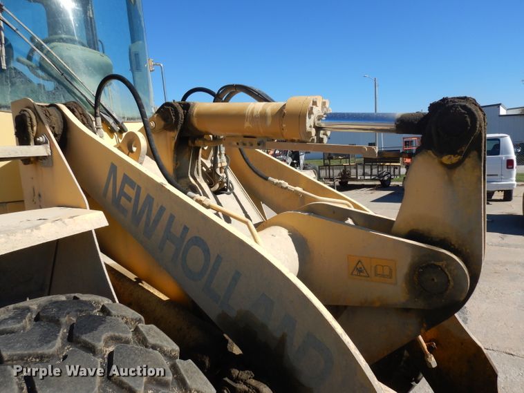 image for item HN9396 1999 New Holland LW110  wheel loader