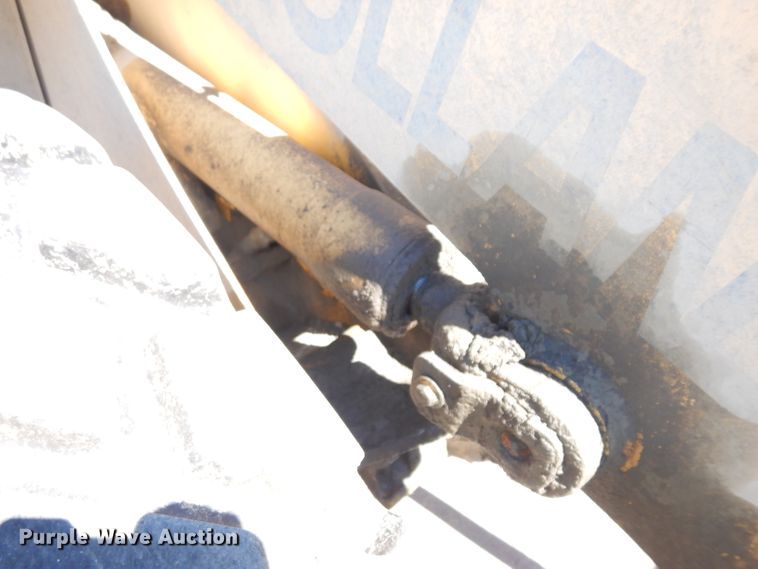 image for item HN9396 1999 New Holland LW110  wheel loader