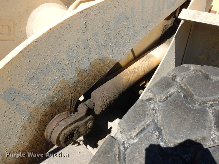 image for item HN9396 1999 New Holland LW110  wheel loader