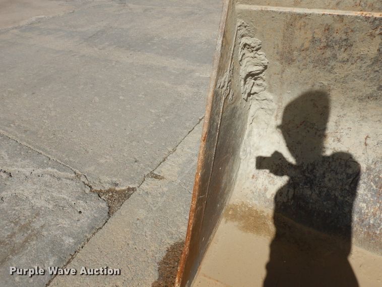 image for item HN9396 1999 New Holland LW110  wheel loader