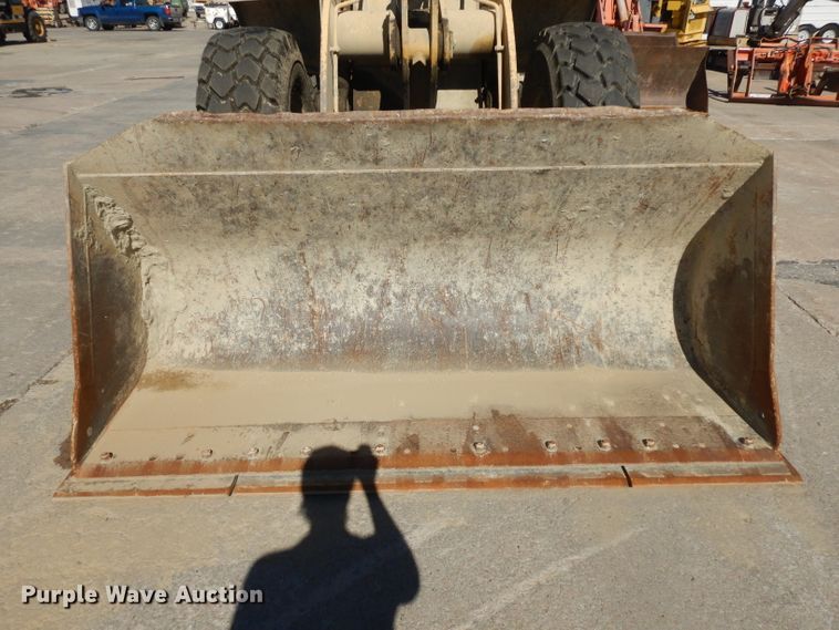 image for item HN9396 1999 New Holland LW110  wheel loader