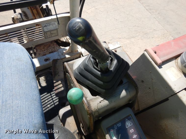 image for item HN9407 1999 Takeuchi TB025  mini excavator