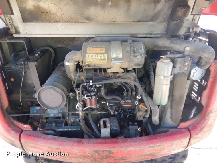 image for item HN9407 1999 Takeuchi TB025  mini excavator