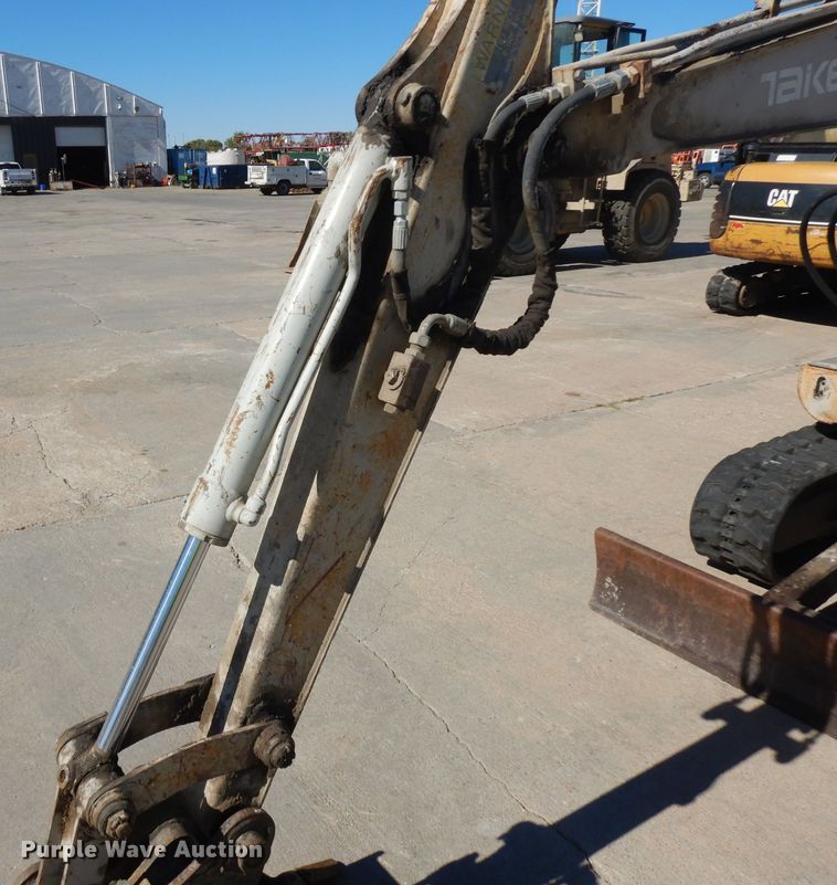 image for item HN9407 1999 Takeuchi TB025  mini excavator