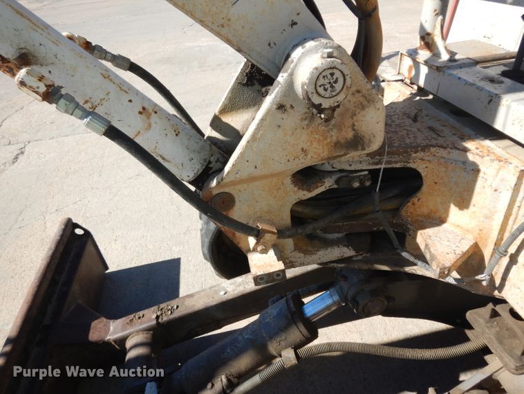 image for item HN9407 1999 Takeuchi TB025  mini excavator