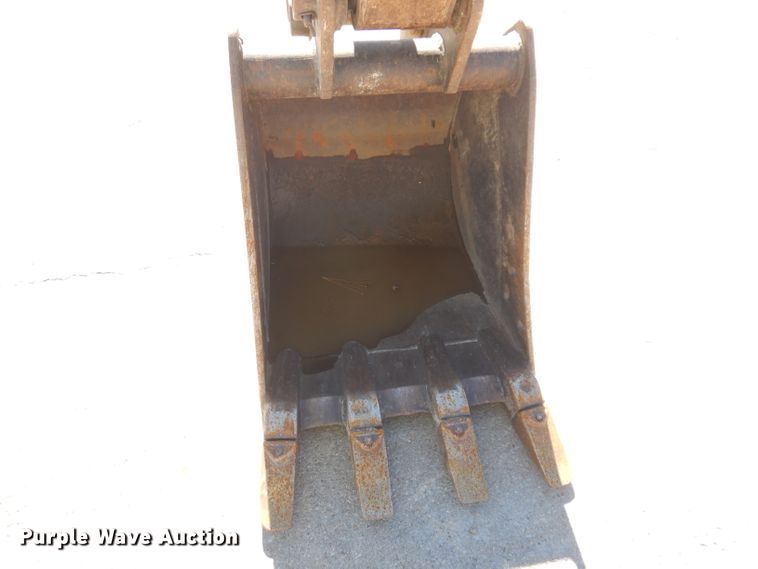 image for item HN9407 1999 Takeuchi TB025  mini excavator