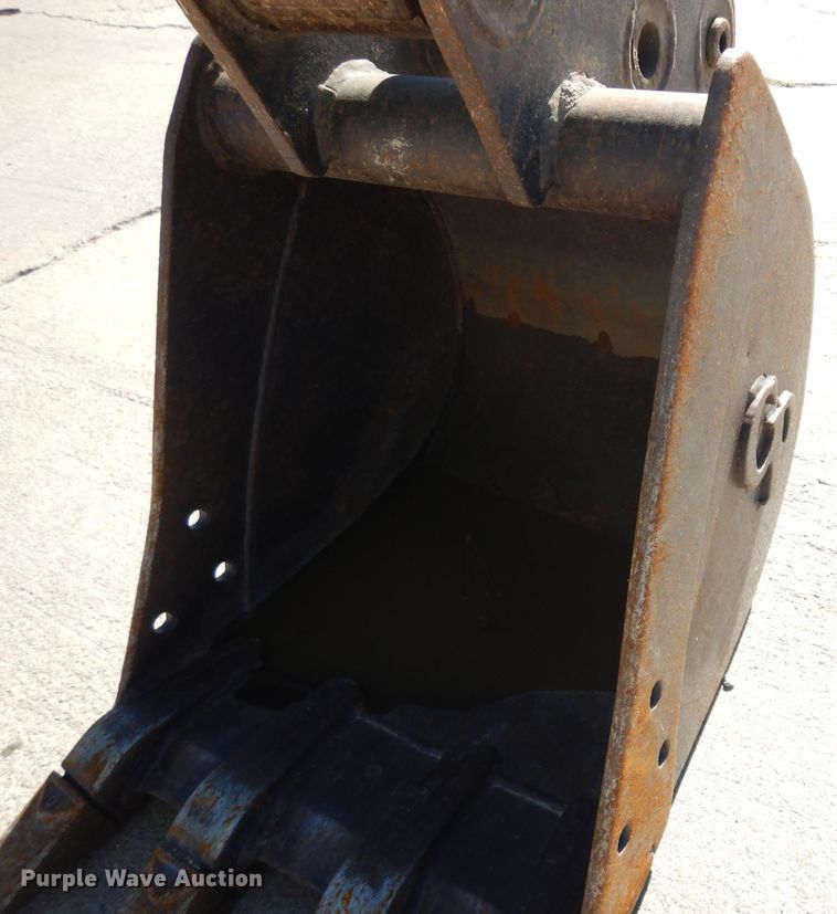 image for item HN9407 1999 Takeuchi TB025  mini excavator