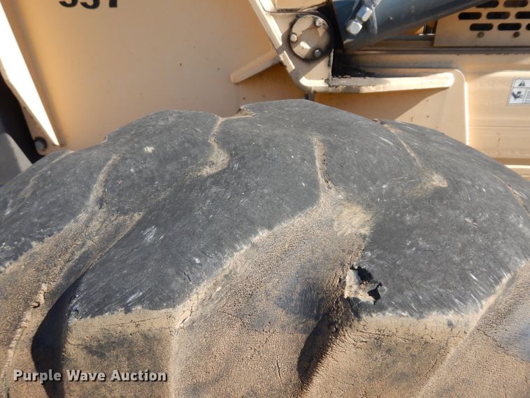 image for item HN9409 1996 Gehl 883  telehandler