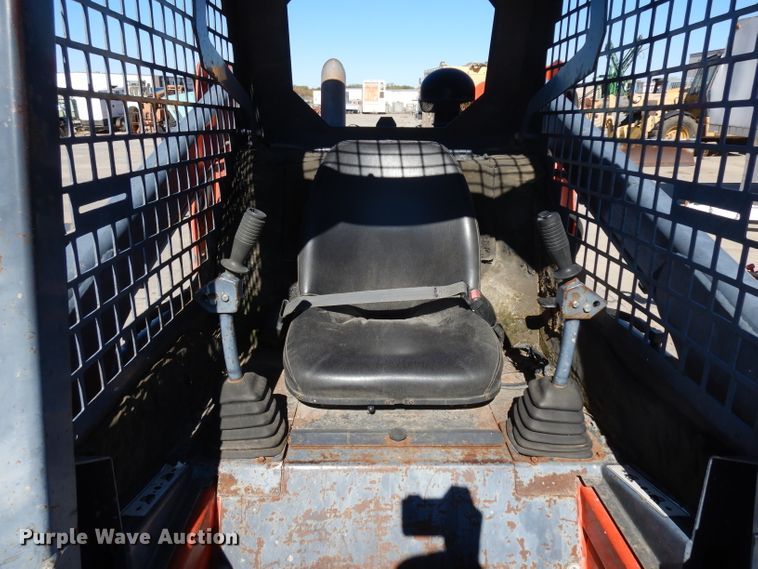 image for item HN9410 2000 Thomas T245  skid steer loader