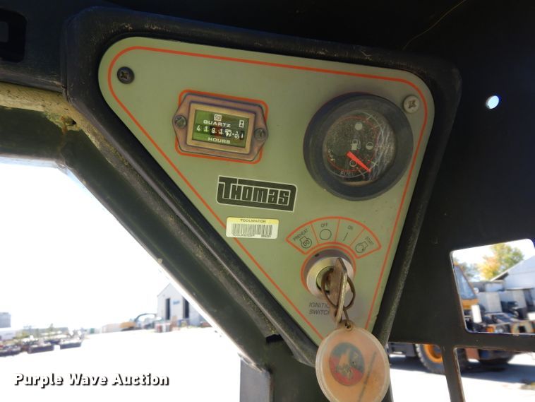image for item HN9410 2000 Thomas T245  skid steer loader