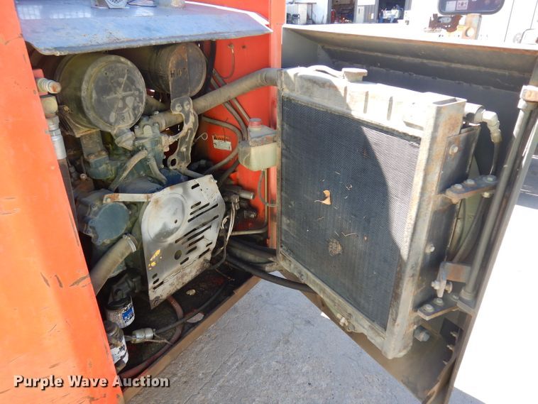 image for item HN9410 2000 Thomas T245  skid steer loader