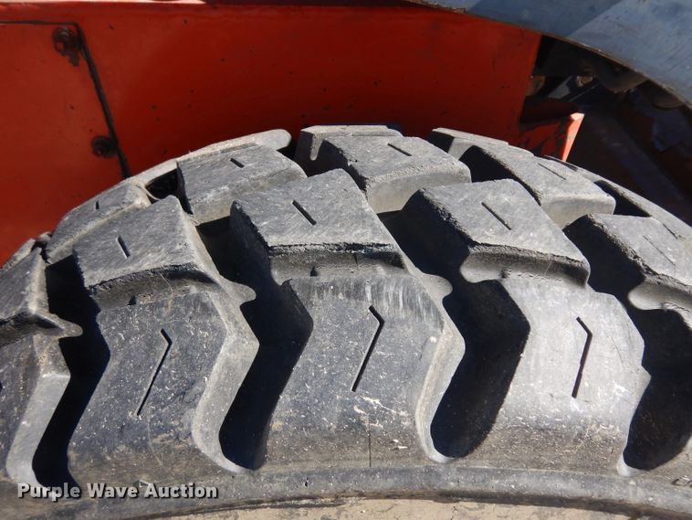 image for item HN9410 2000 Thomas T245  skid steer loader