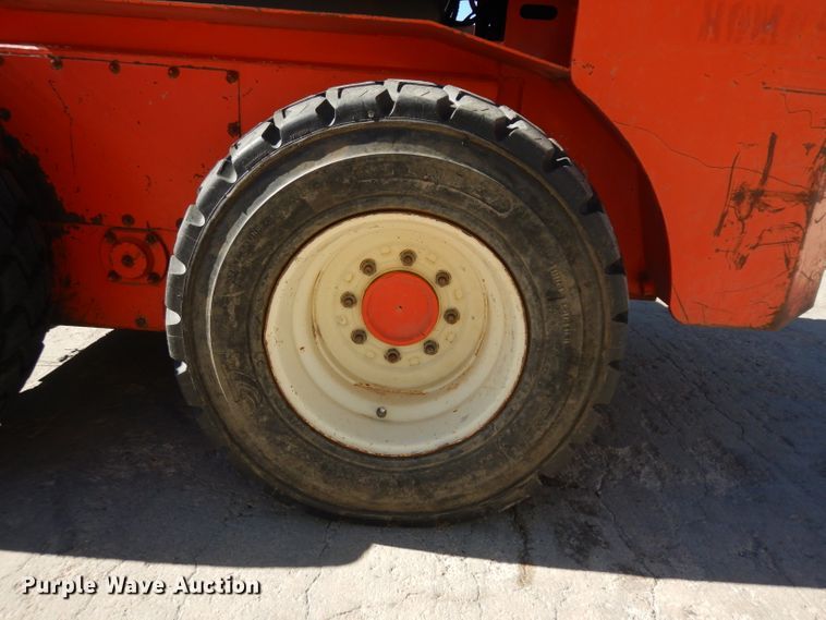 image for item HN9410 2000 Thomas T245  skid steer loader