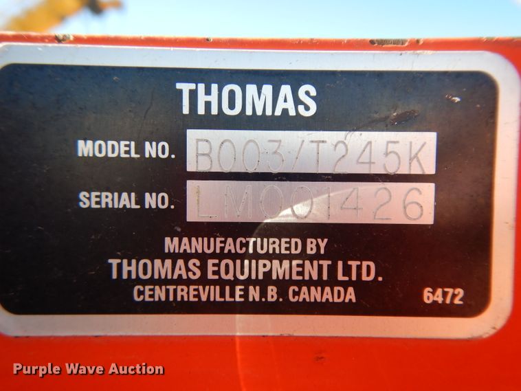 image for item HN9410 2000 Thomas T245  skid steer loader