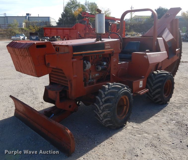 image for item HN9419 1982 Ditch Witch 6510  rock saw